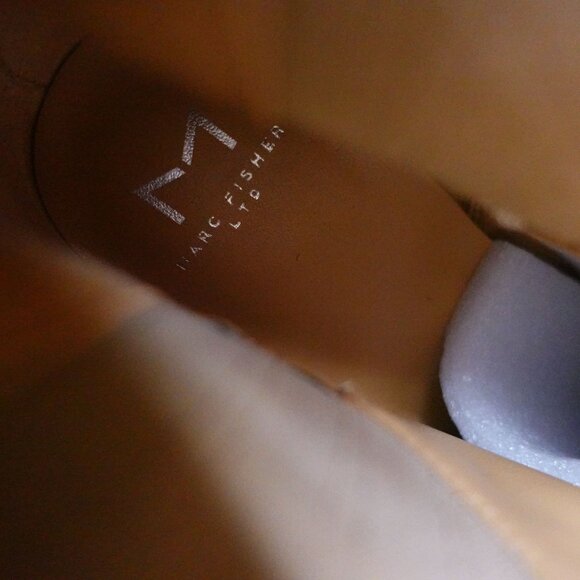 NEW Marc Fisher Women's Oshay Pointed Toe Suede Ankle Boots Size 12 Beige - Picture 7 of 8